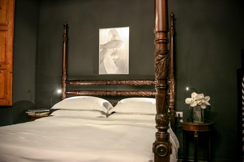 Porcellino Gallery Art Boutique Bb Bed and breakfast