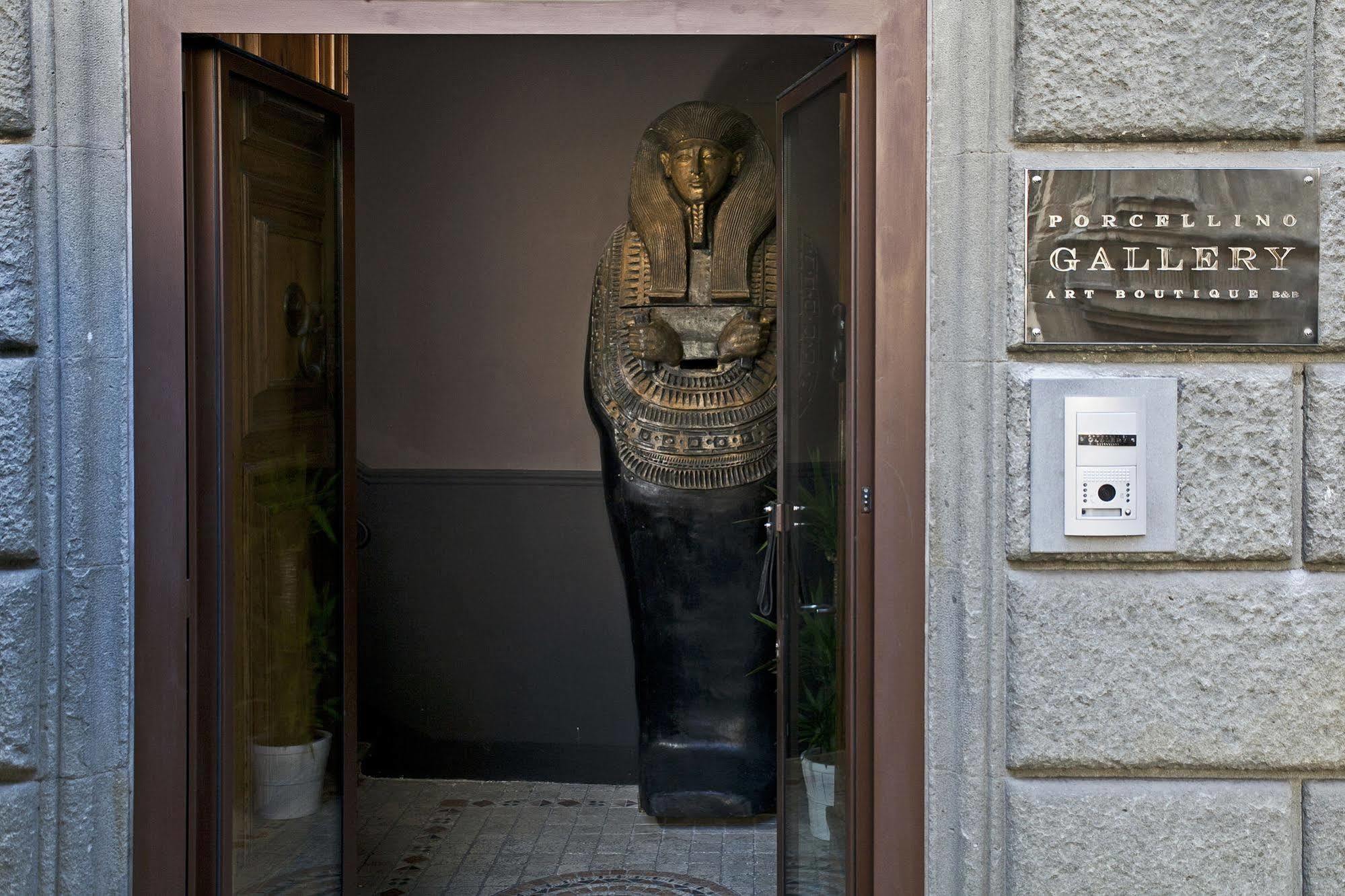 Porcellino Gallery Art Boutique Bb Bed and breakfast