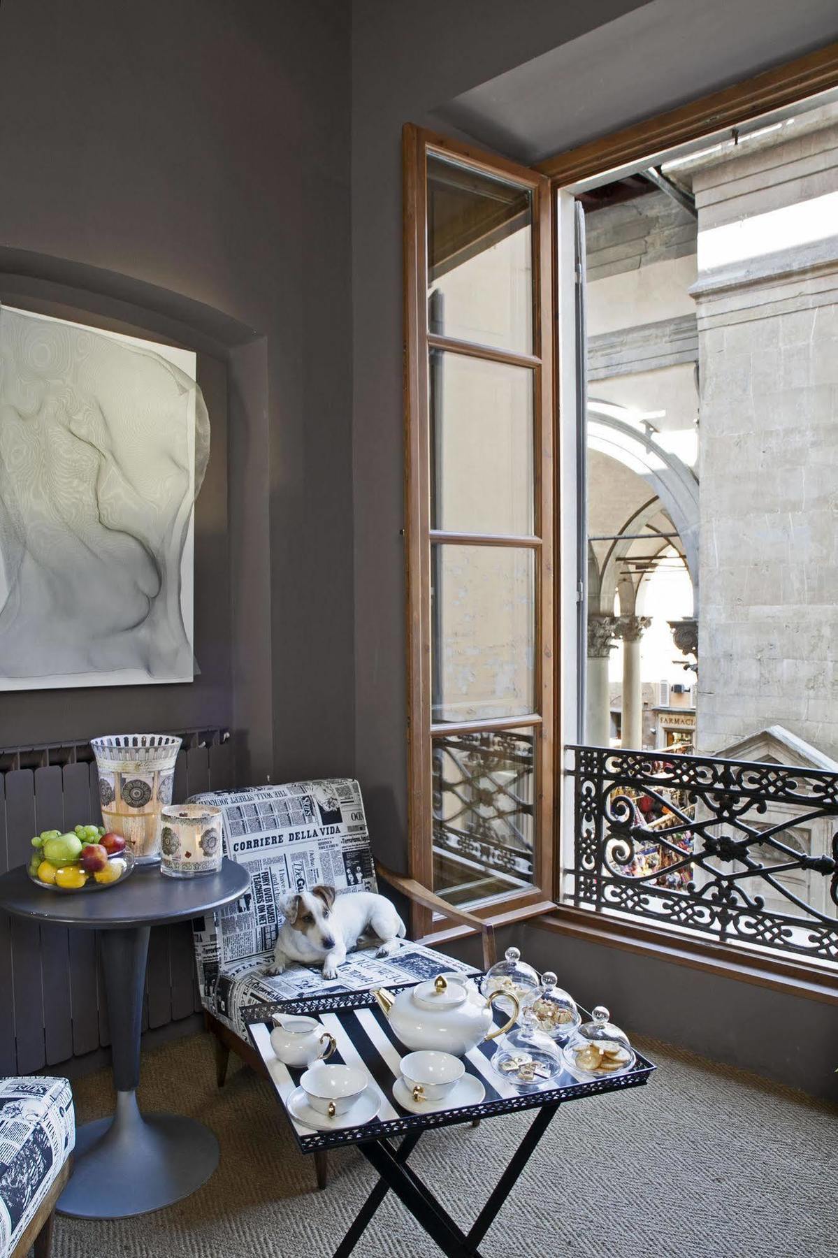 Porcellino Gallery Art Boutique Bb Florencia